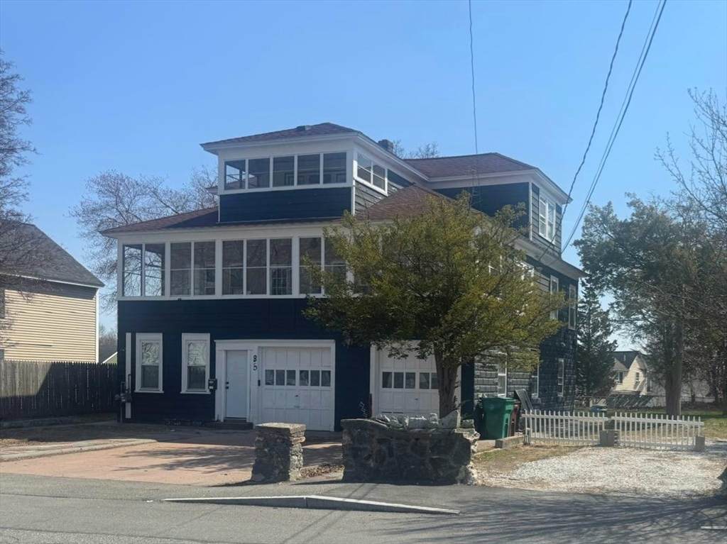 85 Seneca Street - Photo 1
