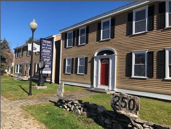 250 Main St - Photo 1
