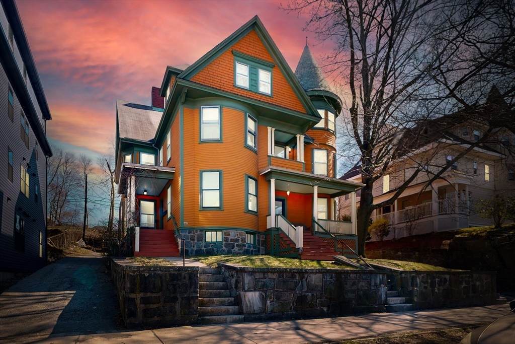 588-590 Cambridge St - Photo 1