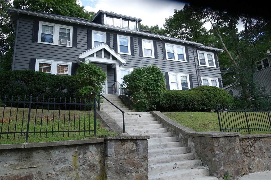 51 Leamington Road - Photo 1
