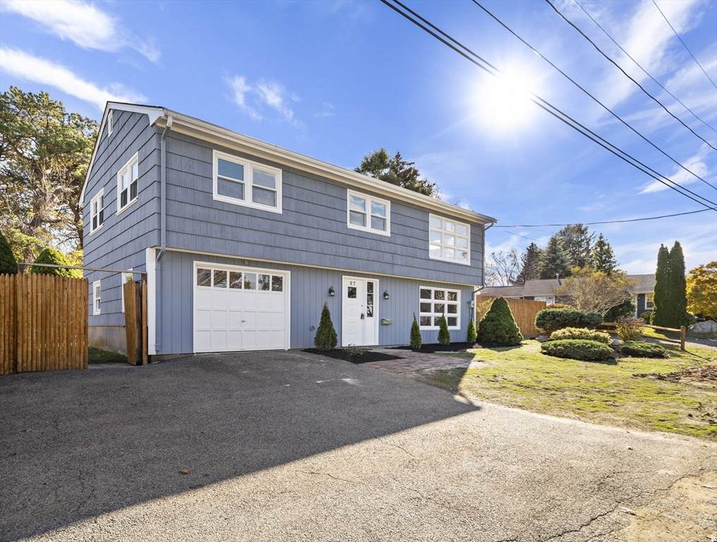 27 Hodgkins Rd - Photo 1