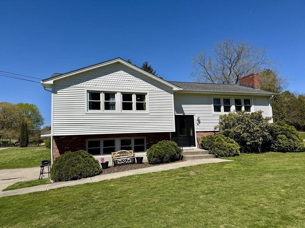 76 Airport Rd - Photo 1