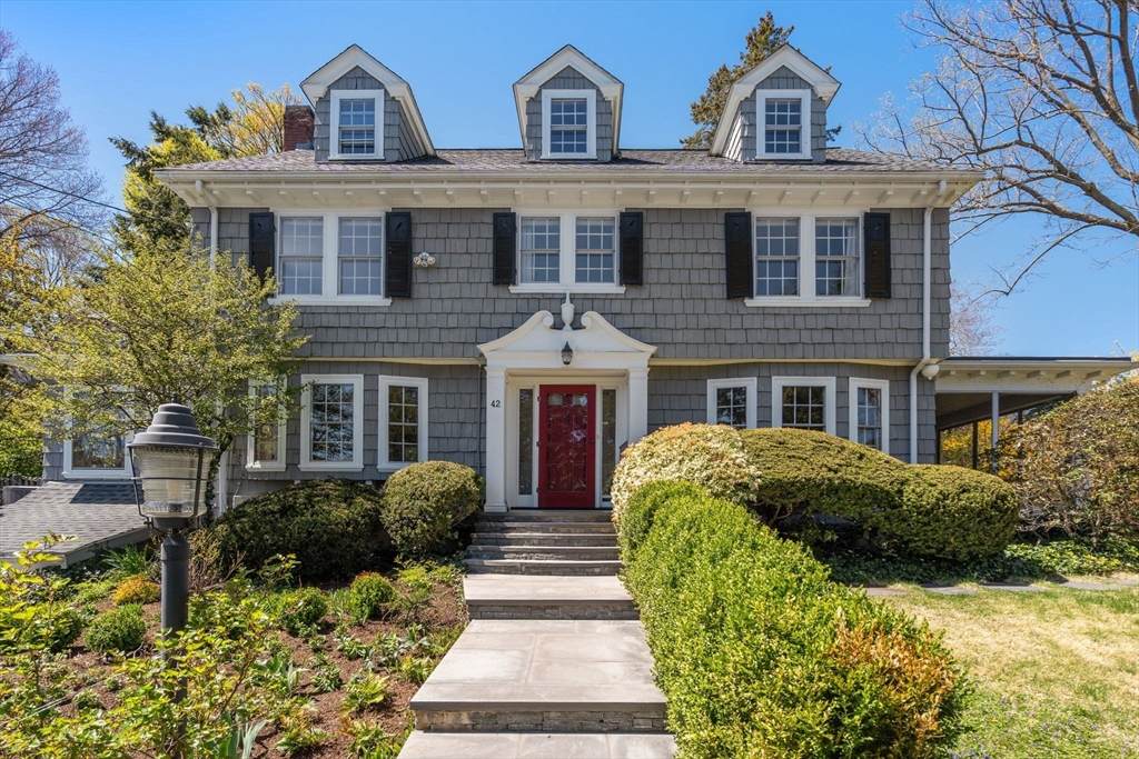 42 Hillside Terrace - Photo 1
