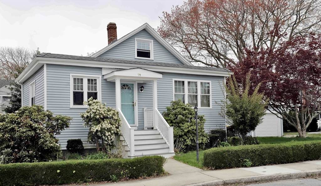 79 Woodlawn St - Photo 1