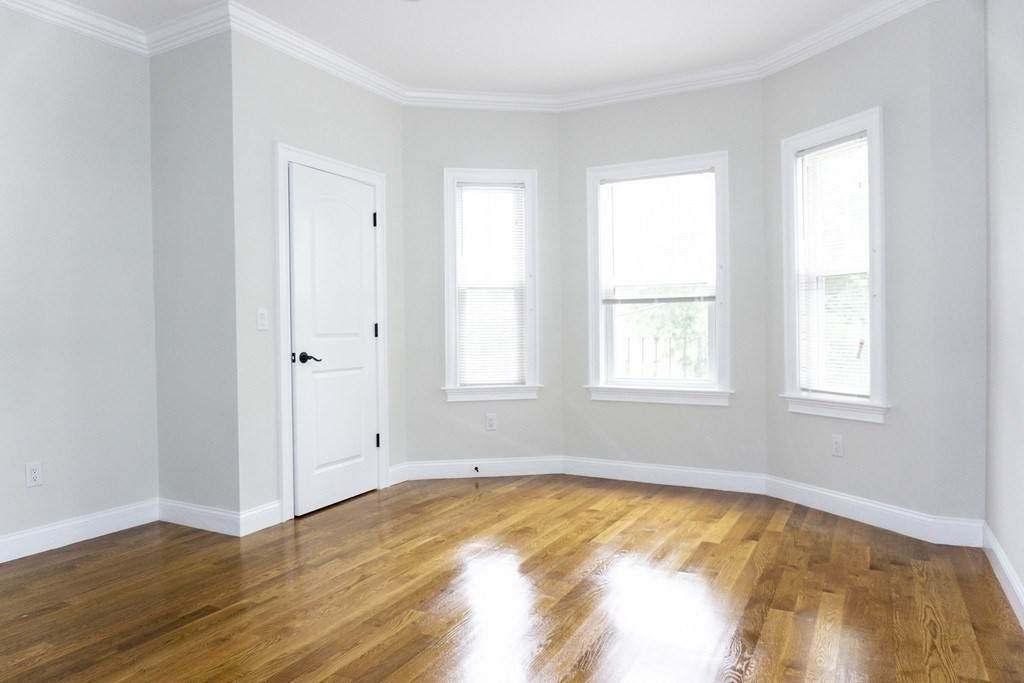 9-11 Woodside Avenue - Photo 1