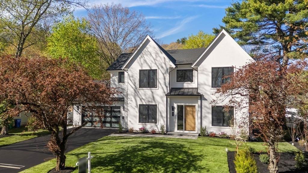 470 Quinobequin Road - Photo 1