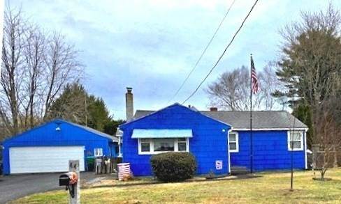 44 Wilson Ave - Photo 1