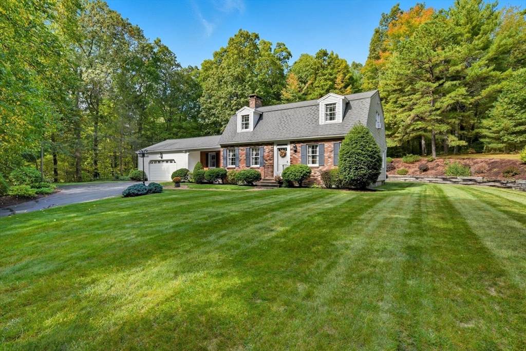 201 Belchertown Rd - Photo 1