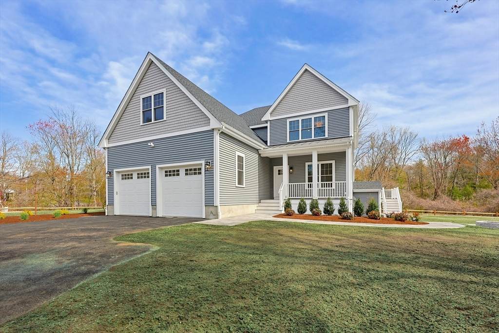 889 Maple Street - Photo 1