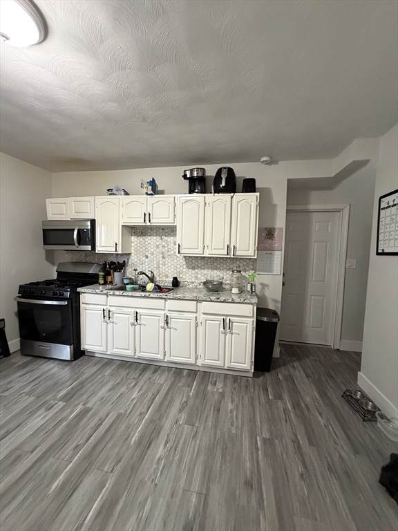 541 North Front Street - Photo 1