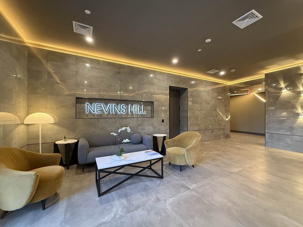 1 Nevins Hill Way - Photo 1