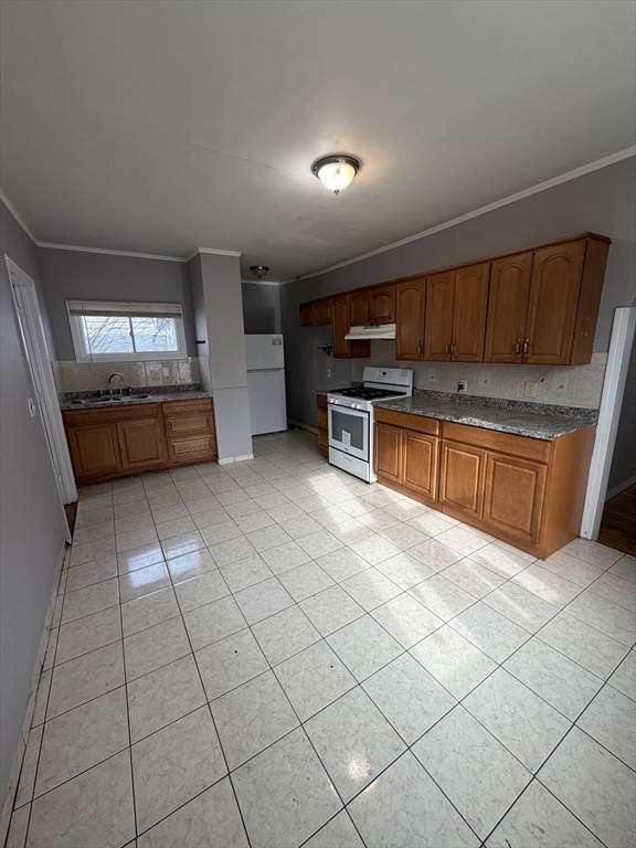 43 Adams St - Photo 1