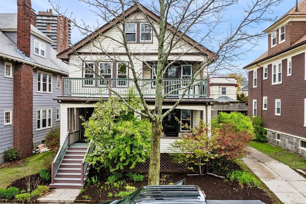 59 Halifax St - Photo 1