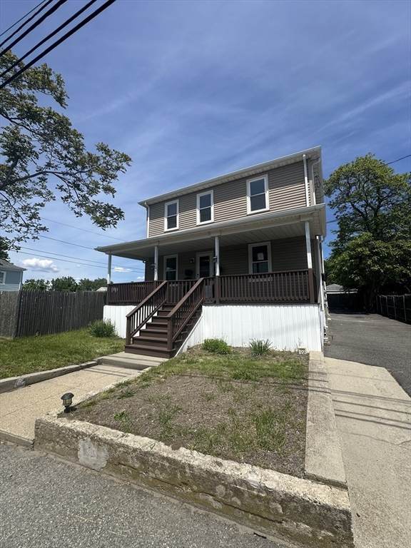 38 Taunton Avenue - Photo 1