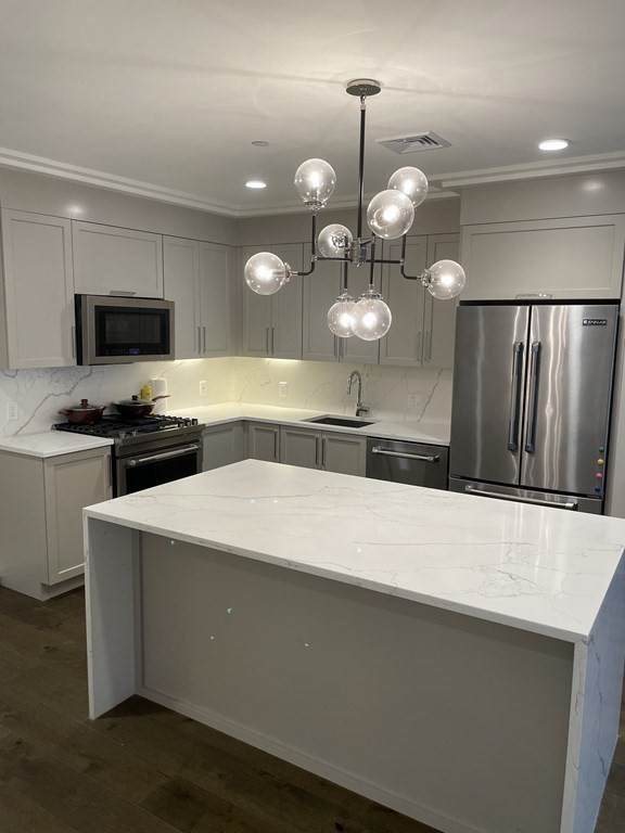 214 Market St - Photo 1