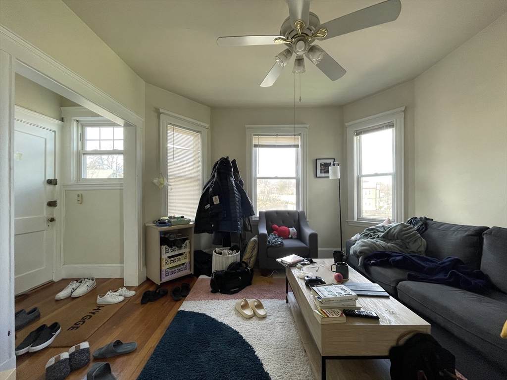 40 Tremont Street - Photo 1