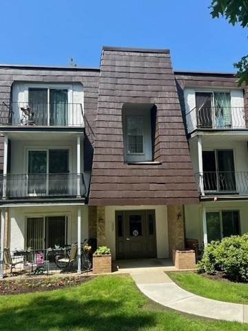 16 Shadowbrook Lane - Photo 1