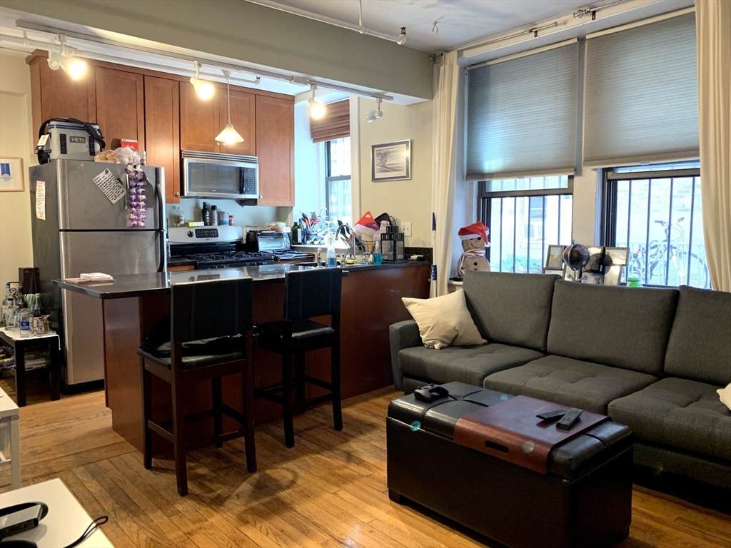 51 Park Dr - Photo 1