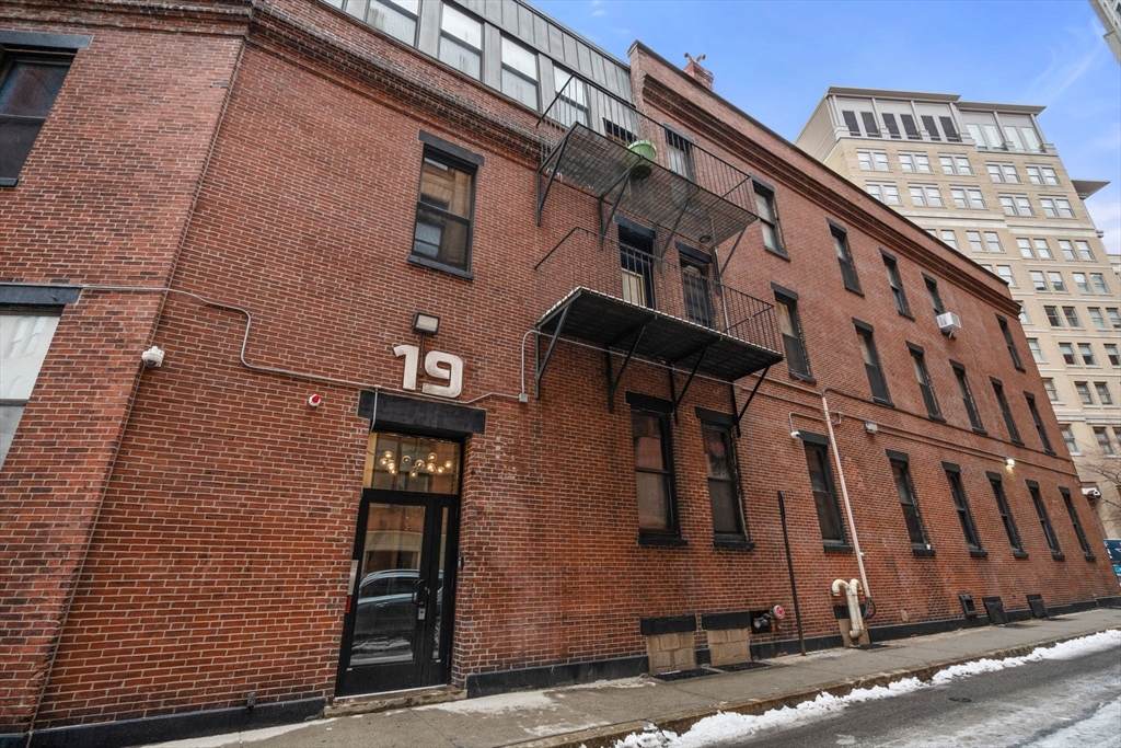 19 Stanhope Street - Photo 1