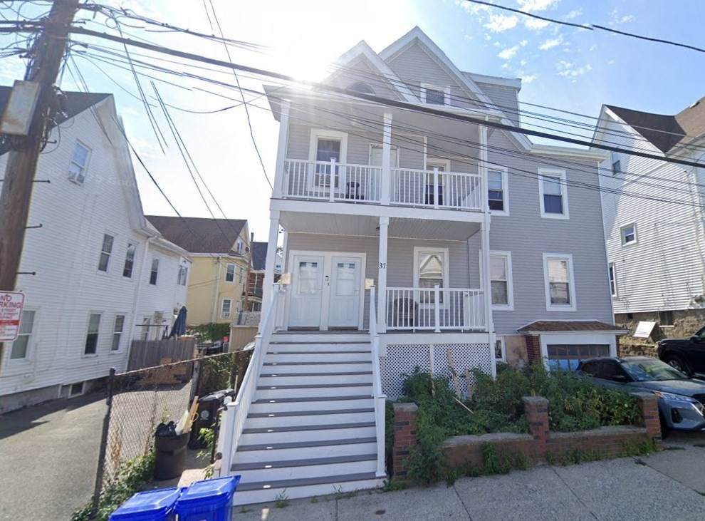 39 Magnolia St - Photo 1