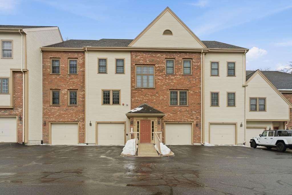 115 Revere St - Photo 1