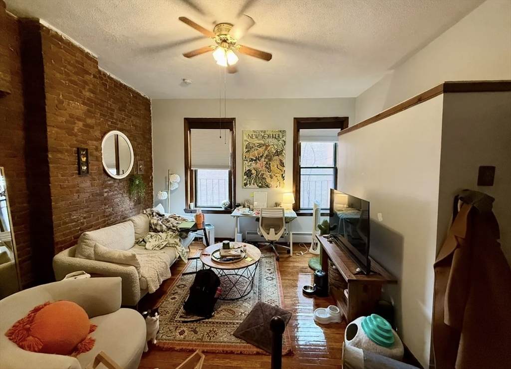 520 Columbus Ave - Photo 1
