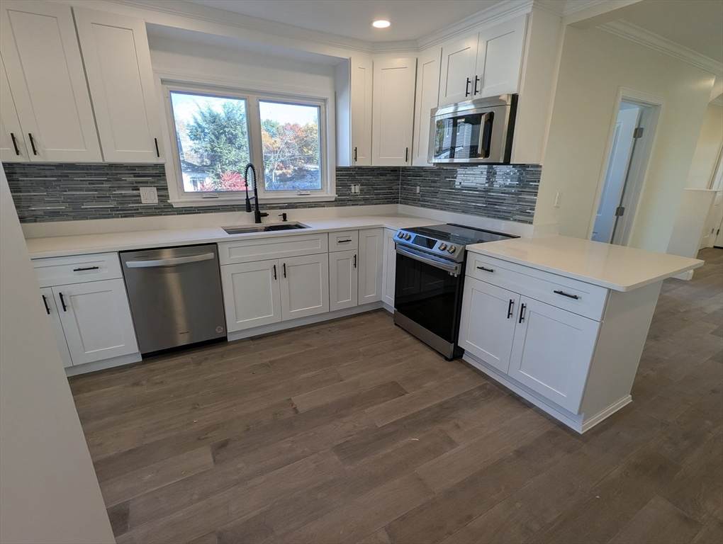 296 Fulton St - Photo 1