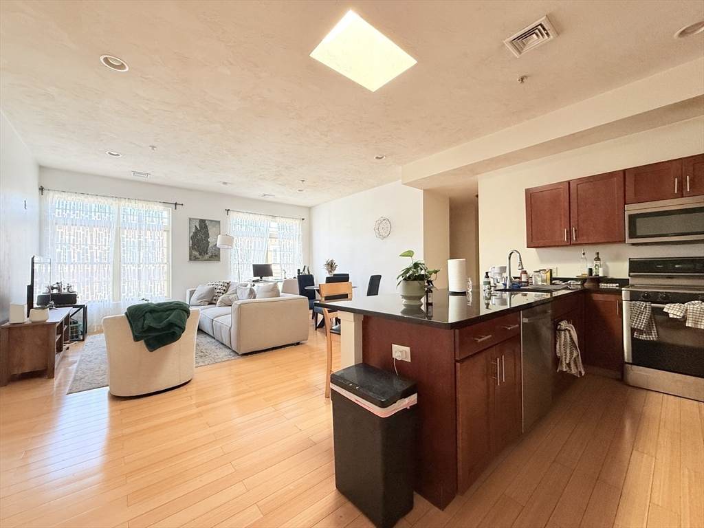 9 Gardner St - Photo 1