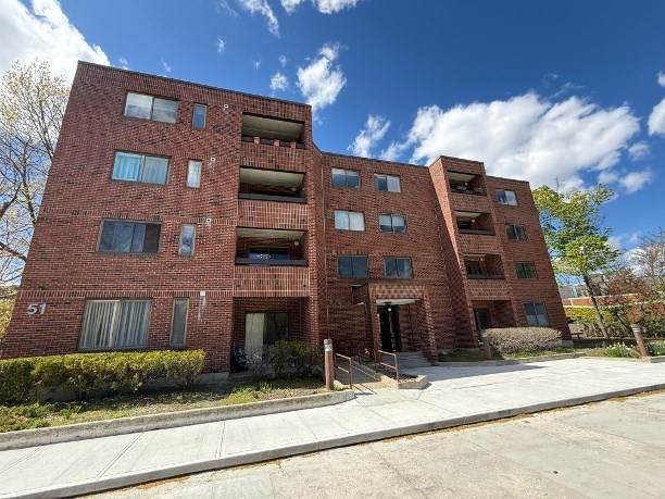 51 John - Photo 1