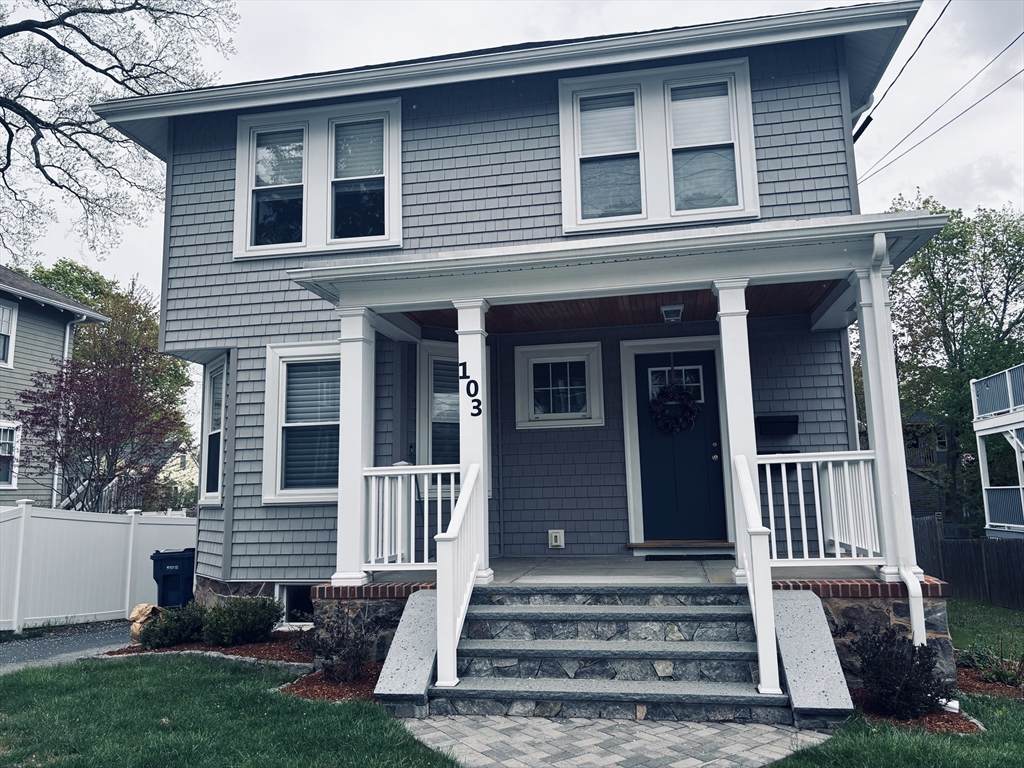 103 Hewlett St - Photo 1