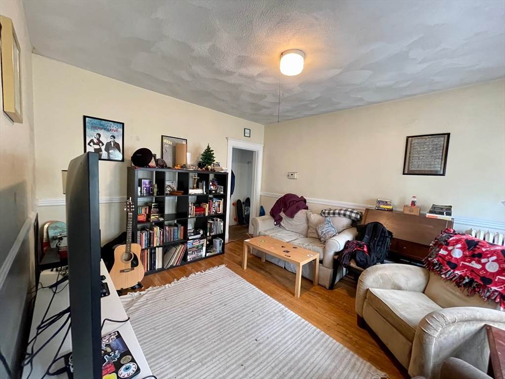 97 Kilsyth Rd - Photo 1