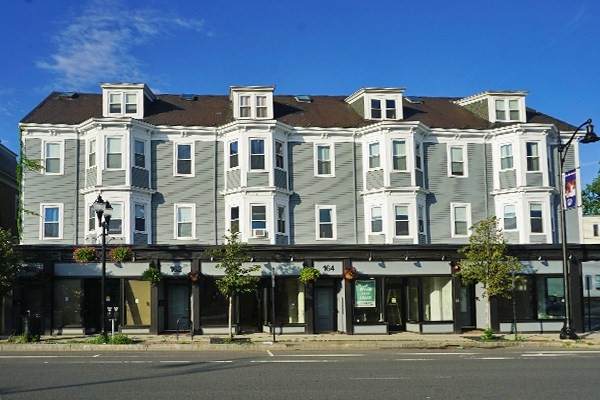 166 Broadway St - Photo 1