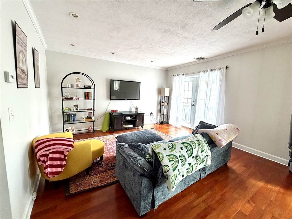 94 Florida Street - Photo 1