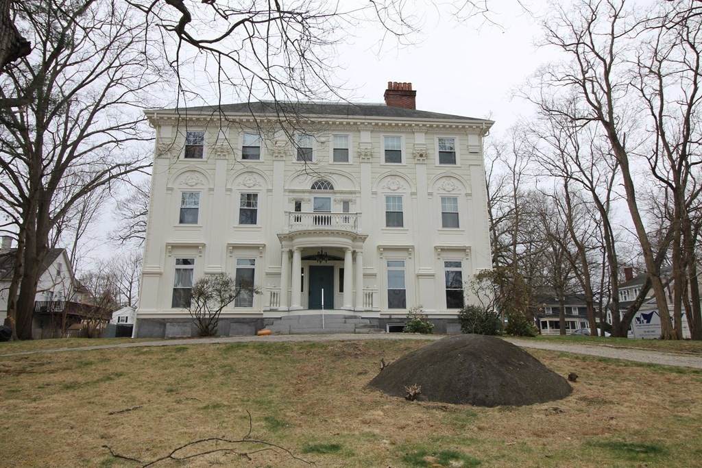16 Tyler Park - Photo 1