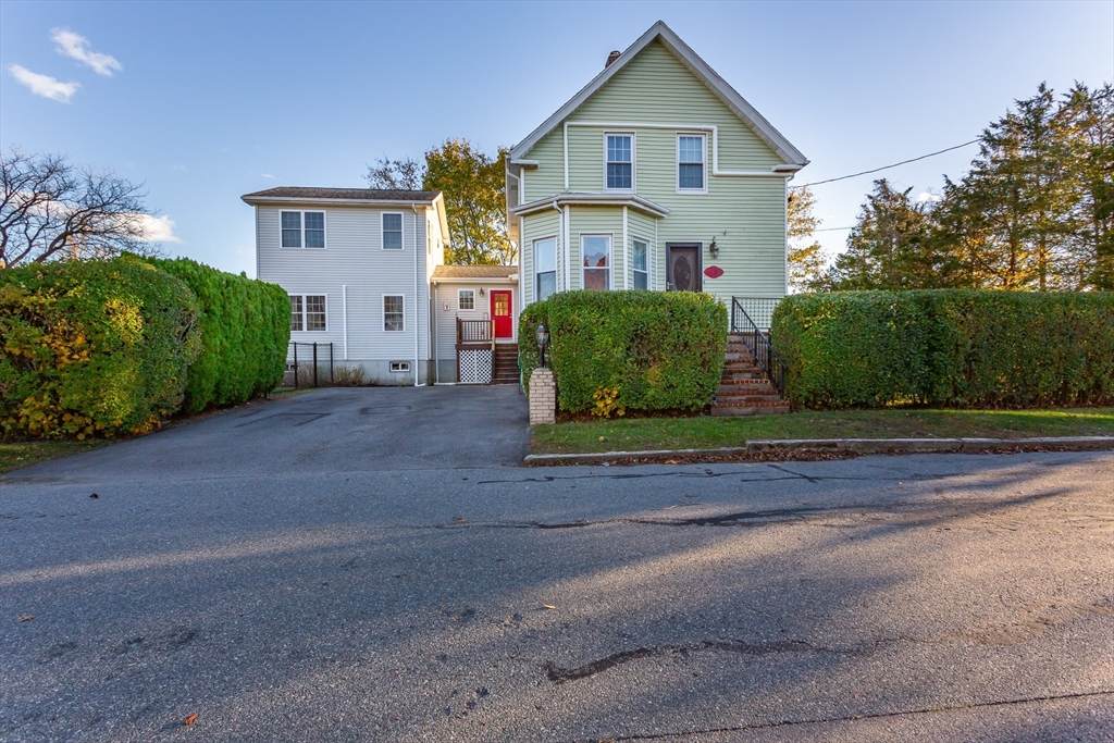 39 Veranda Ave - Photo 1