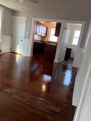 207 Eastern Ave - Photo 1