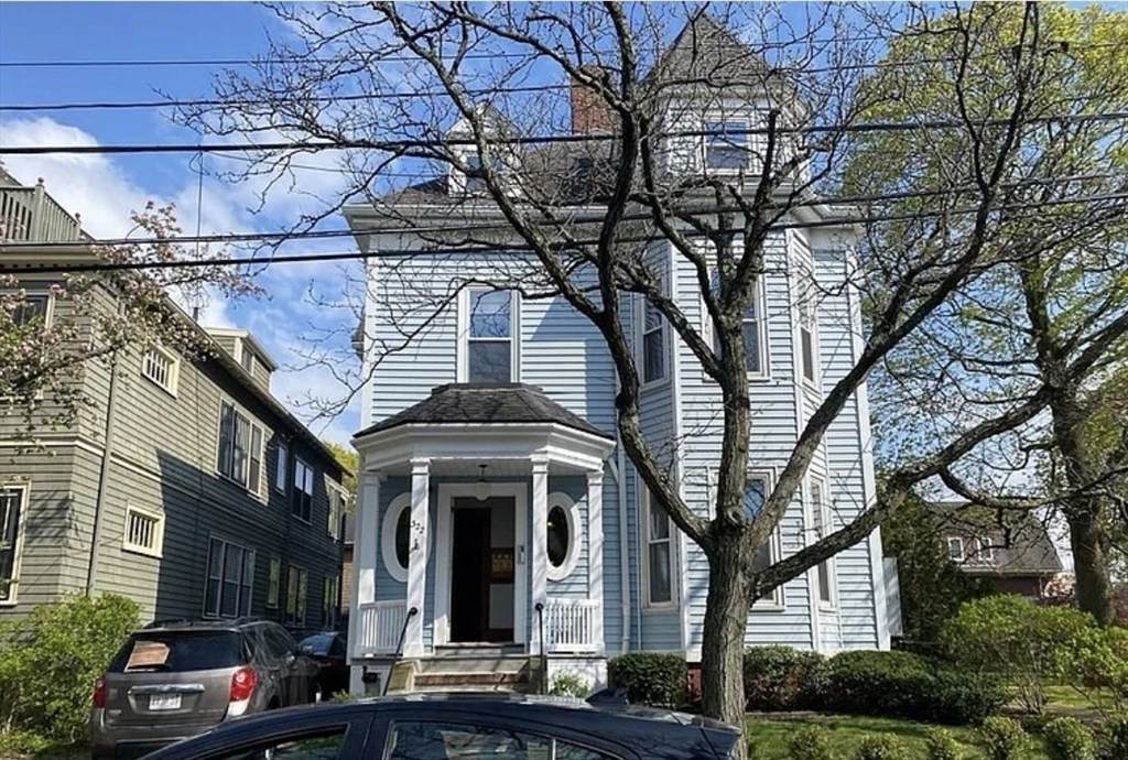 322 Brookline St - Photo 1