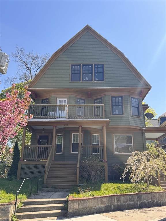 292 Park St - Photo 1