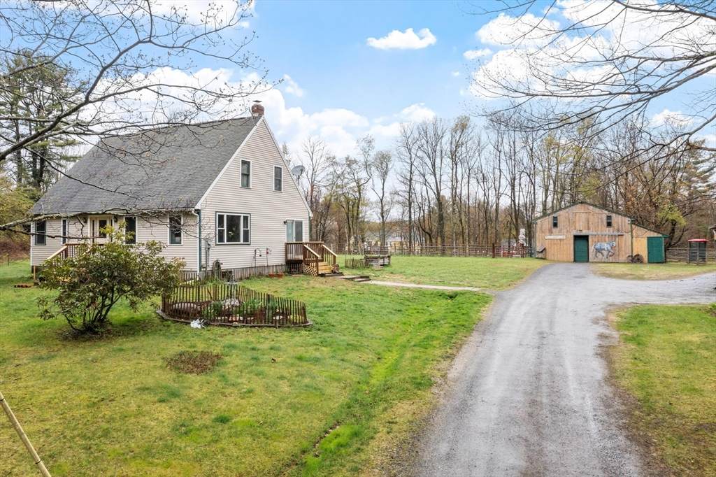 340 Ball Hill Rd - Photo 1