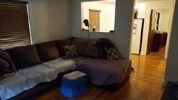 https://bt-photos.global.ssl.fastly.net/mlspin/orig_boomver_1_73513253_2.jpg