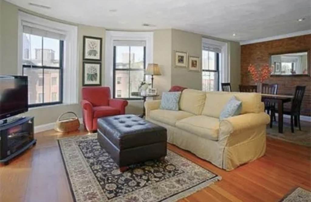 662 Tremont Street - Photo 1
