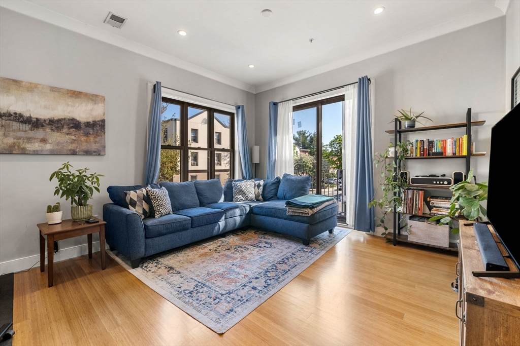 88 B Street - Photo 1