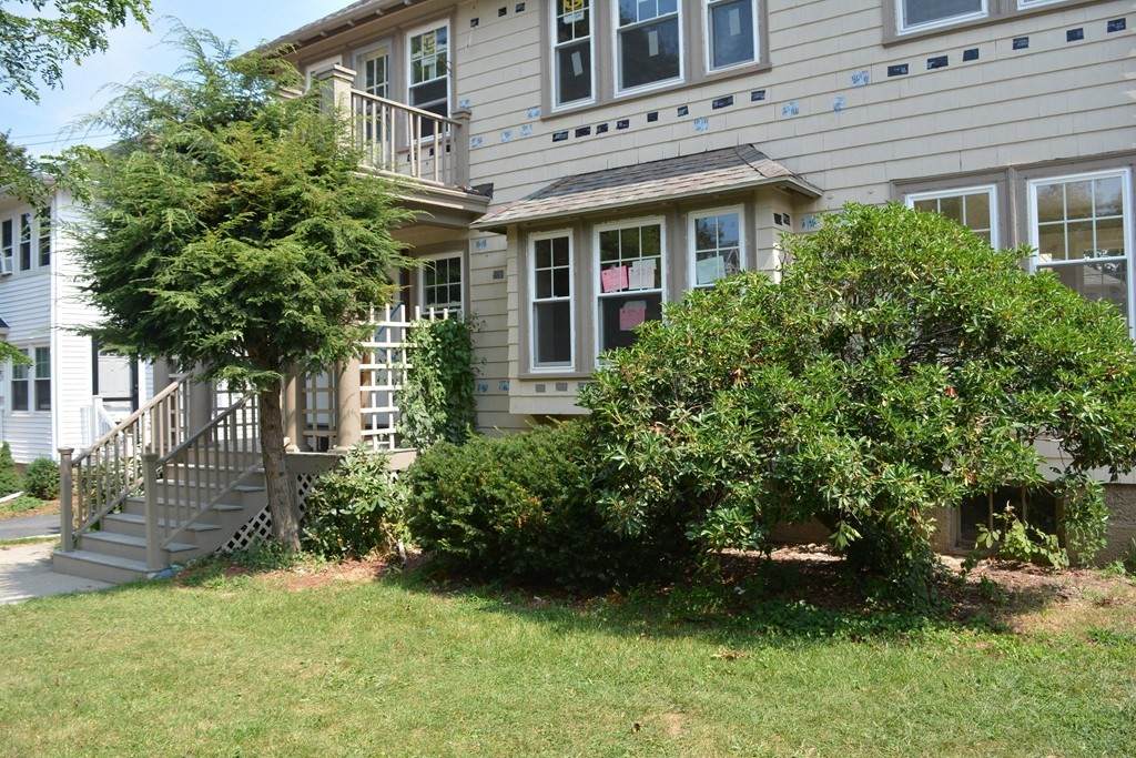 39 Carleton Rd. - Photo 1