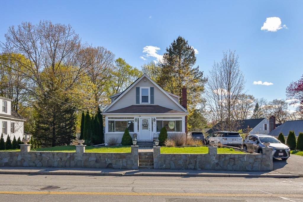 126 Haverhill St - Photo 1