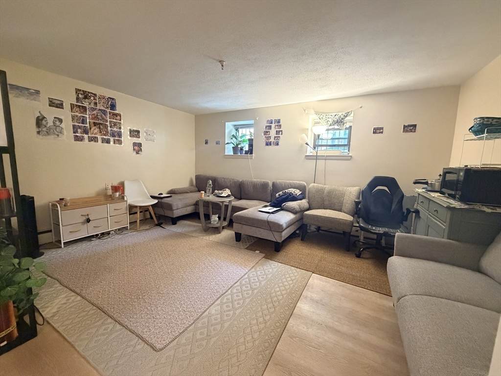 1246 Commonwealth Ave - Photo 1