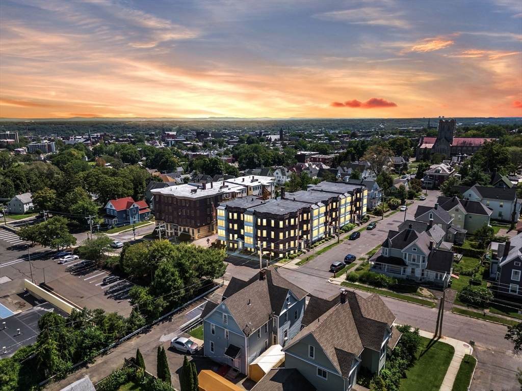35 O'connor Ave - Photo 1
