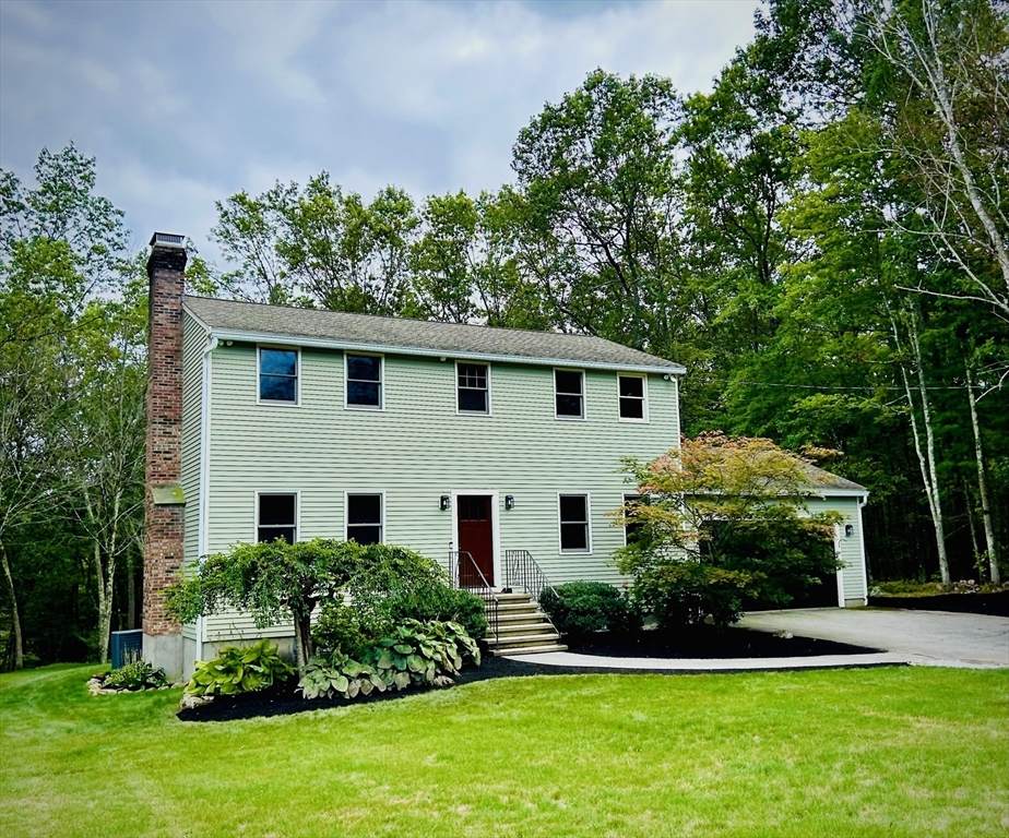 87 West St - Photo 1