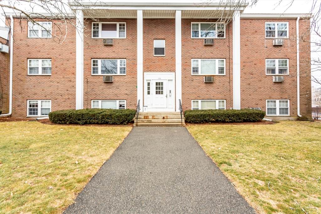 238 Rock St - Photo 1