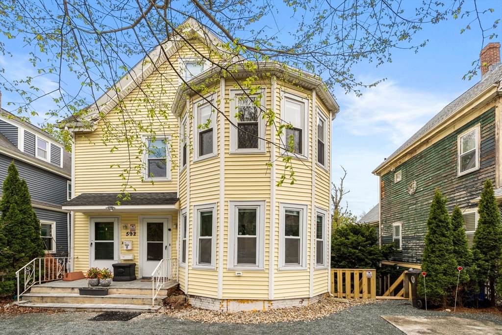 592 Trapelo Rd - Photo 1