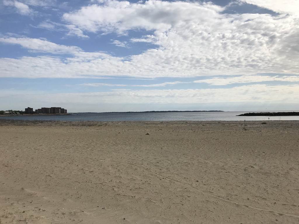 https://bt-photos.global.ssl.fastly.net/mlspin/orig_boomver_1_73514186_2.jpg